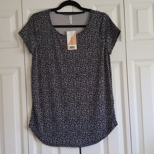 Honey and Lace Oakland Tee Tunic Medium NWT